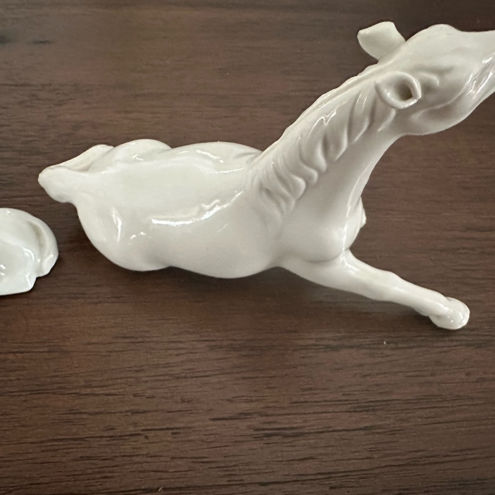 Ceramic mama Horse with pony - Picture 4 of 11